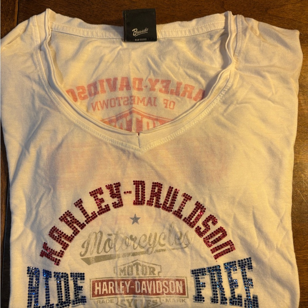 Harley-Davidson Cream Tee with Red Logo
